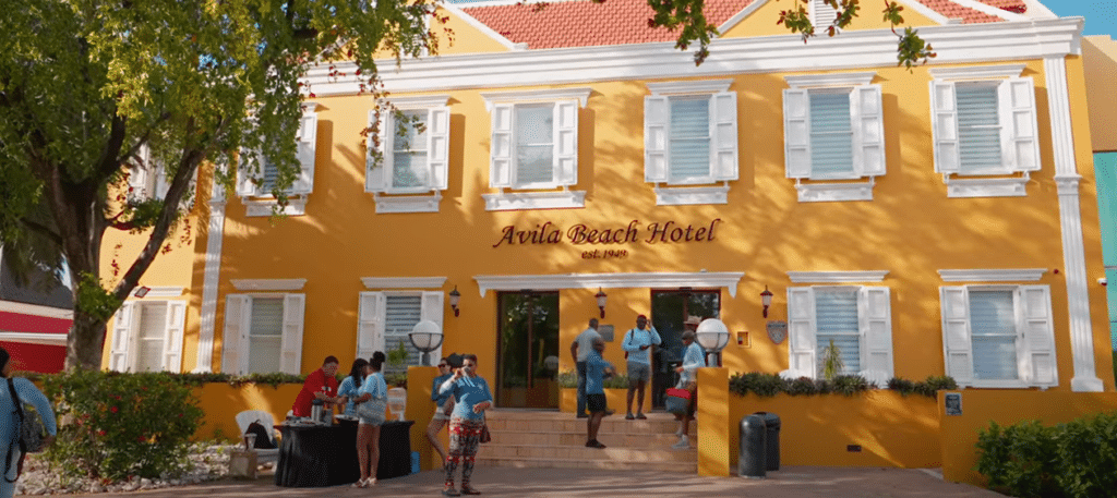 Avila Beach Hotel viert 75-jarig