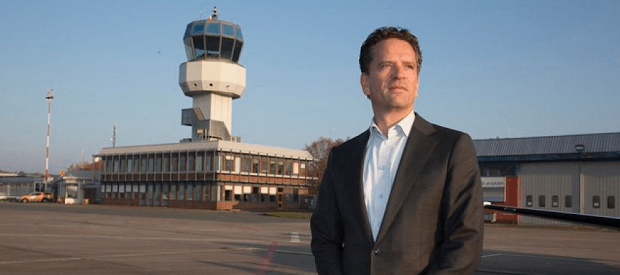 Van de Kreeke (directeur Groningen Airport Eelde) legt functie neer - TravelPro