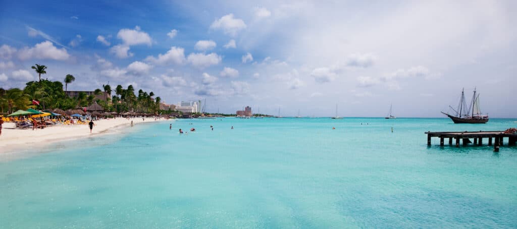 Aruba Tourism Authority viert 35-jarig jubileum van toerismepromotie in Europa
