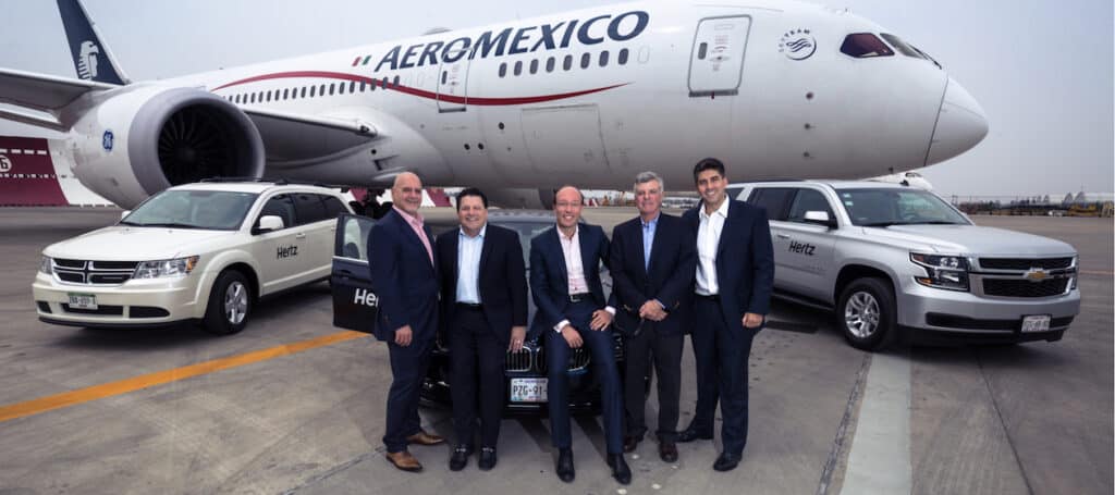 Moises Behar ,CEO Hertz Mexico; Robert (Bob) Stuart, Executive Vice President Global Sales, Hertz; Anko van der Werff, Chief Revenue Officer, Aeroméxico; Peter Ordal, Vice President Strategic Alliances, Hertz and Emilio Monsant, Vice President Ancillary Revenue, Aeroméxico.